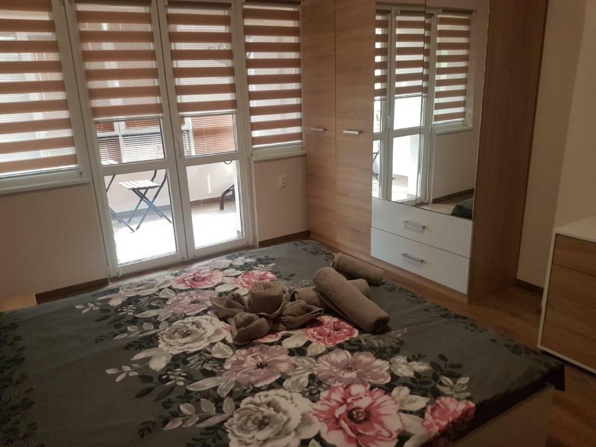Ferienwohnung Odessus Warna Exterior foto